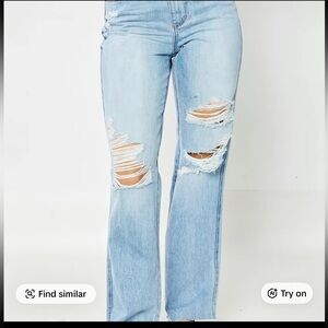 Judy Blue Light Wash Distressed 90’s Jean